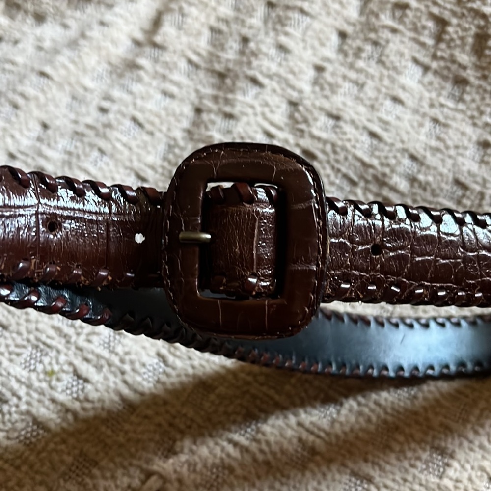 Women’s brown leather belts made in Italy size large